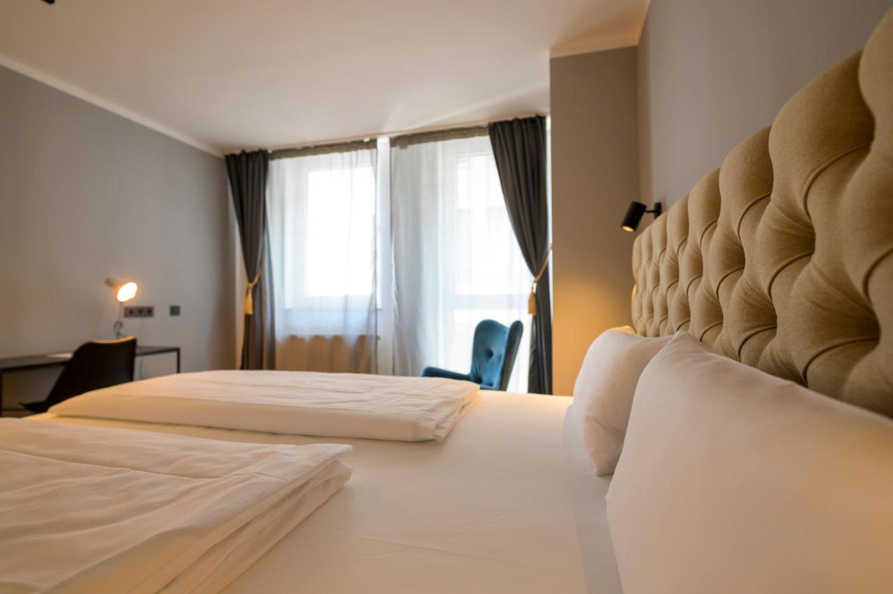 Nikii City Hotel เลเวอร์คูเซน ภายนอก รูปภาพ